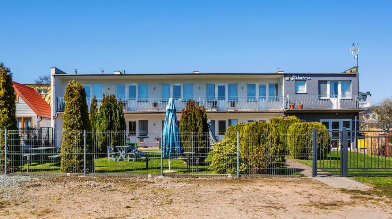 Albatros Apartment Wladyslawowo Exterior photo